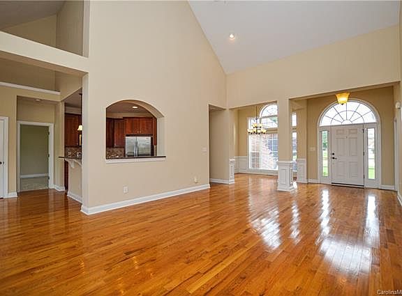 5th image of 124 Postell Dr