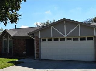 6320 Scott Ct, Watauga, TX 76148