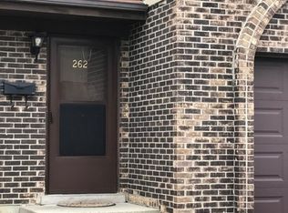 262 E Rimini Ct, Palatine, IL 60067