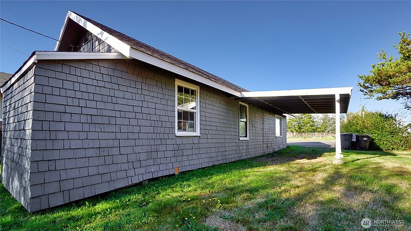 3rd image of 511 S West Boulevard