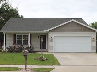 4706 W Gladstone Pl, Peoria, IL