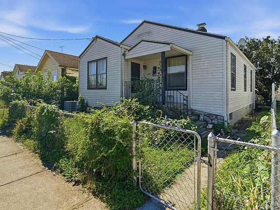 4th image of 923 S 9th St