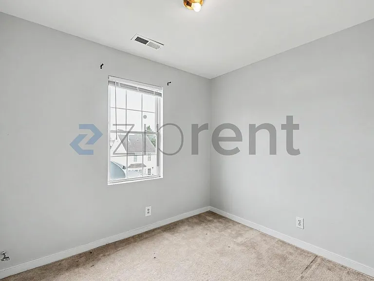 1912 Porter St — Photo 20