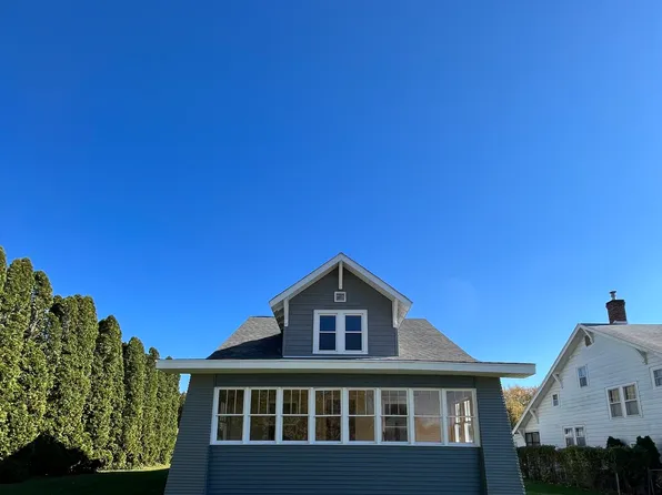 504 Killion Ave, Ashton, IL 61006