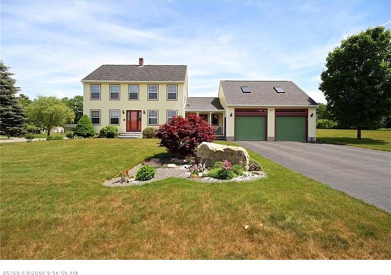 1st image of 29 Rosewood Dr