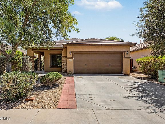 2nd image of 42509 W MONTEVERDE Drive