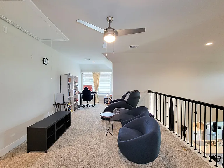 3534 Matterhorn Dr — Photo 32
