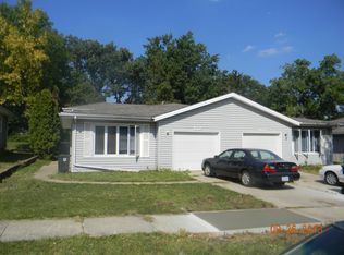 1603 Linda Dr, Cedar Falls, IA 50613