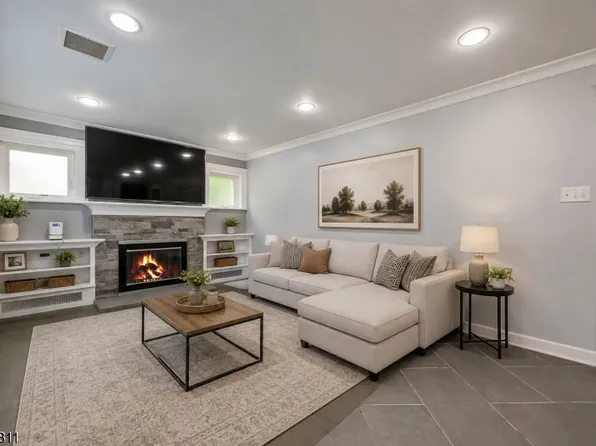122 Garside Ave, Wayne Twp., NJ 07470