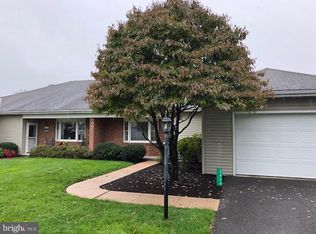 3444 Gleneagles Dr, Chambersburg, PA