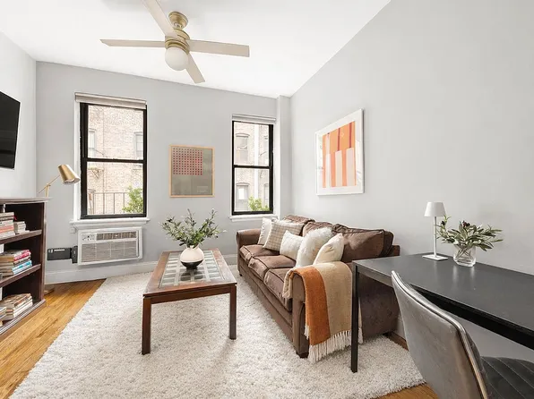 220 E 87th St #2/3H, New York, NY 10128