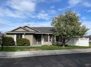 6064 N Lake Shore Ave, Garden City, ID 83714