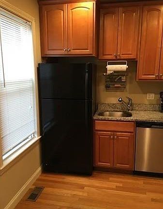 2nd image of 21 Lothrop St APT 1A