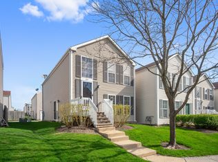 897 Four Seasons Blvd, Aurora, IL 60504