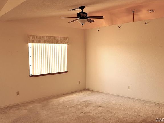 5th image of 3860 Smoketree Cir