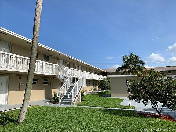 5th image of 3300 NE 10th Ter APT 10