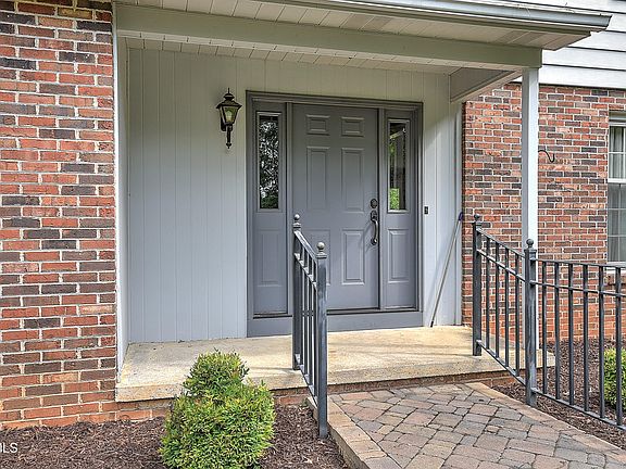 5th image of 538 Pitt Rd
