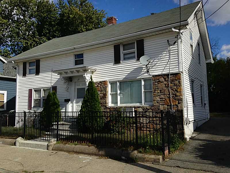 2nd image of 113 Slater St