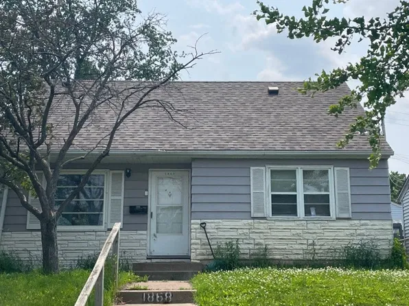 1868 Mechanic Ave, Saint Paul, MN 55119