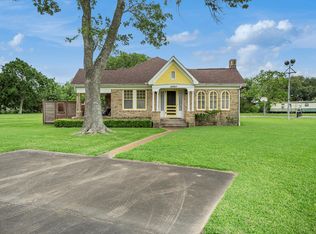 16907 Park St, Santa Fe, TX 77517