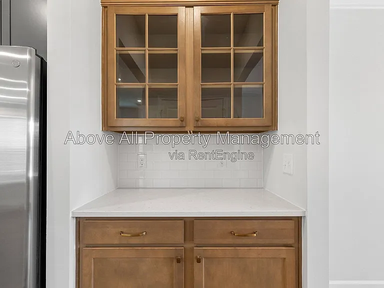 204 White Oak Garden Way — Photo 9