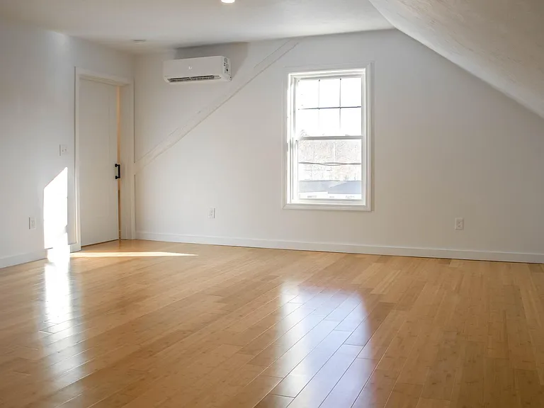 2 School St #5 — Photo 7