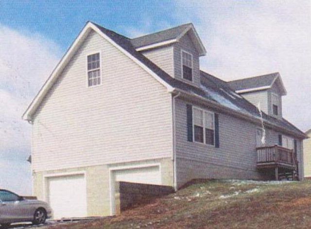 1st image of 138 Cottonwood Ln