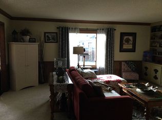 6508 Hillsboro Ln, Fort Wayne, IN