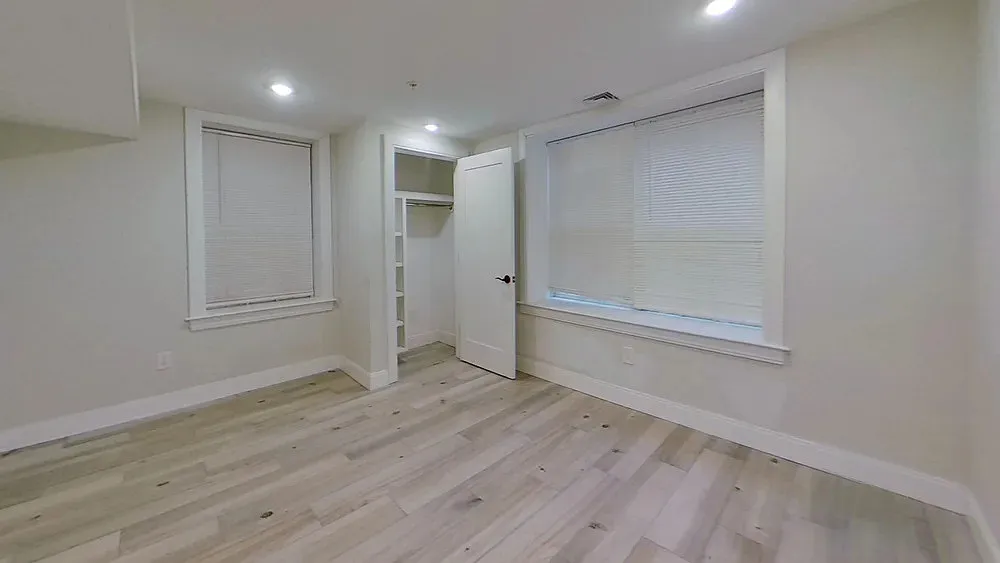 3 bed, 2.5 bath, 1500 sqft, $4,950 — Photo 3