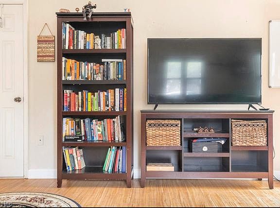 5th image of 3149 Page Ave APT 122