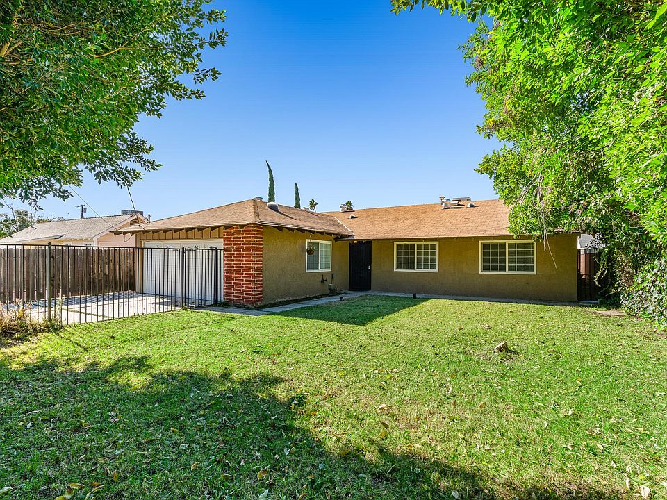 1st image of 7023 De Celis Pl