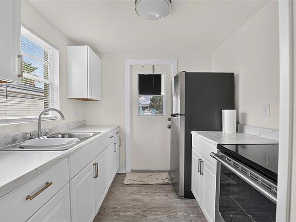 2nd image of 4706 S 87TH STREET