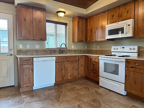 5th image of 1406 O Ave