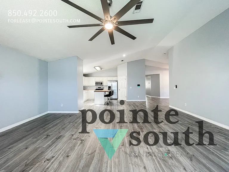 209 Staysail St — Photo 6
