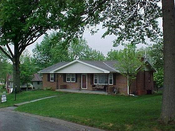 1st image of 3520 Nickell Dr