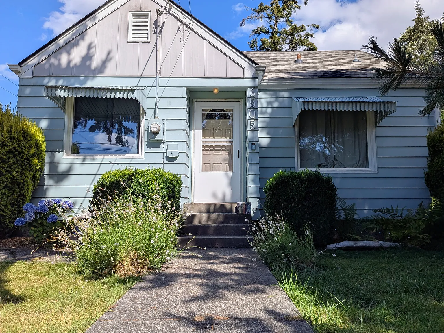 3 bed, 1000 sqft, $2,900 — Photo 2