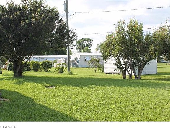 4th image of 27971 Leatherwood Cir