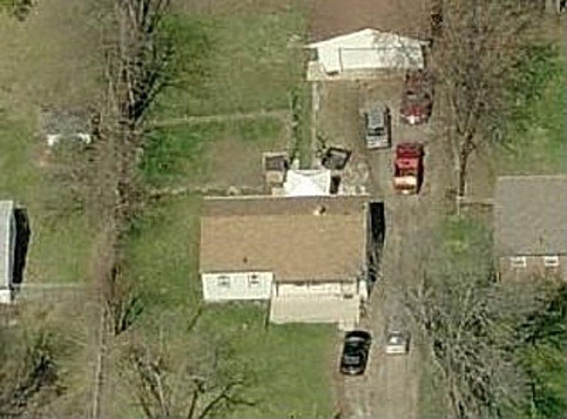 2nd image of 1926 Mayfair Dr