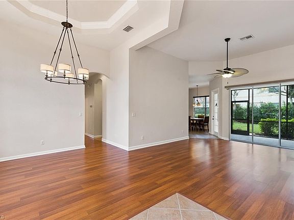 5th image of 26472 Doverstone St