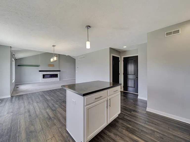 7339 Yankee Woods Dr — Photo 10