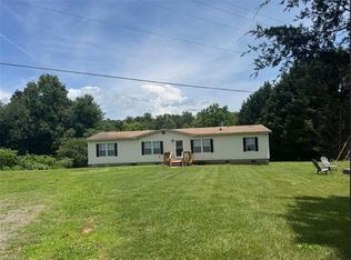 2122 S Center Church Rd, Thurmond, NC 28683