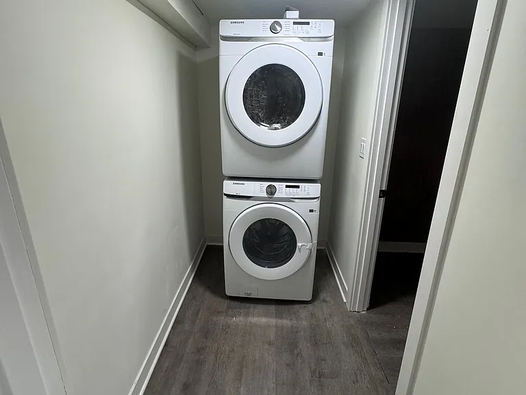 33 E Walnut Ave — Photo 9