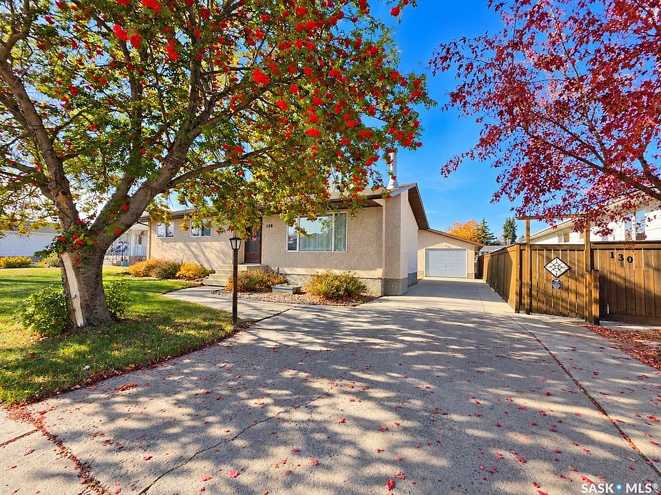 1st image of 128 Centennial Crescent