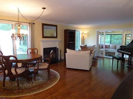 5th image of 104 Jimney Dr