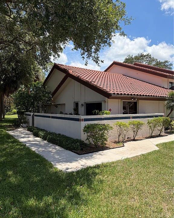 1st image of 6131 SE Martinique Dr APT 101