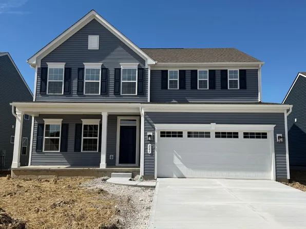 261 Emerald Dr, Chardon, OH 44024
