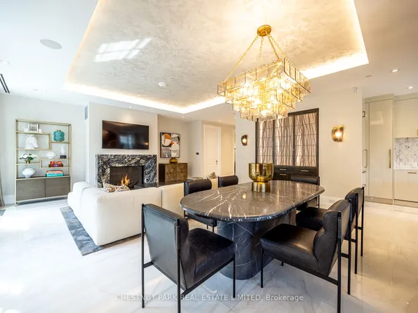 77 Clarendon Ave #302, Toronto, ON M4V 0B8