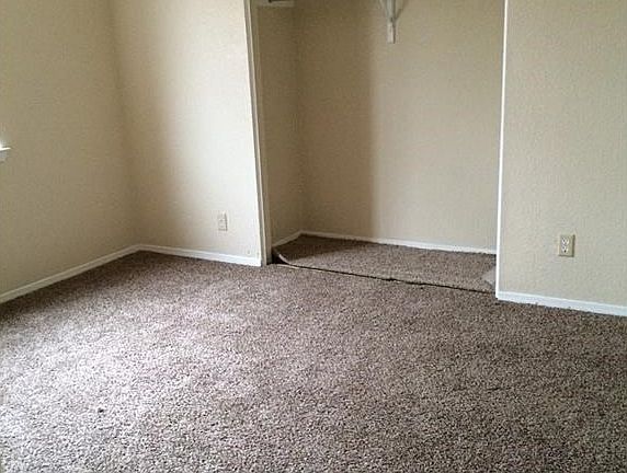 5th image of 1621 Plaza Del Sol Ct