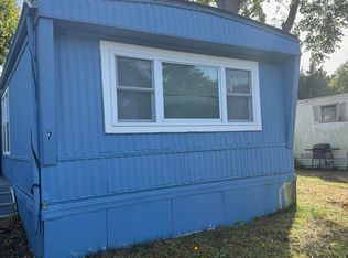 7 Fourth Ave, Pocasset, MA 02559