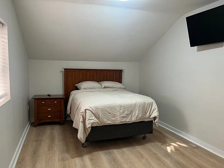 1104 Sheffield St #3 — Photo 10